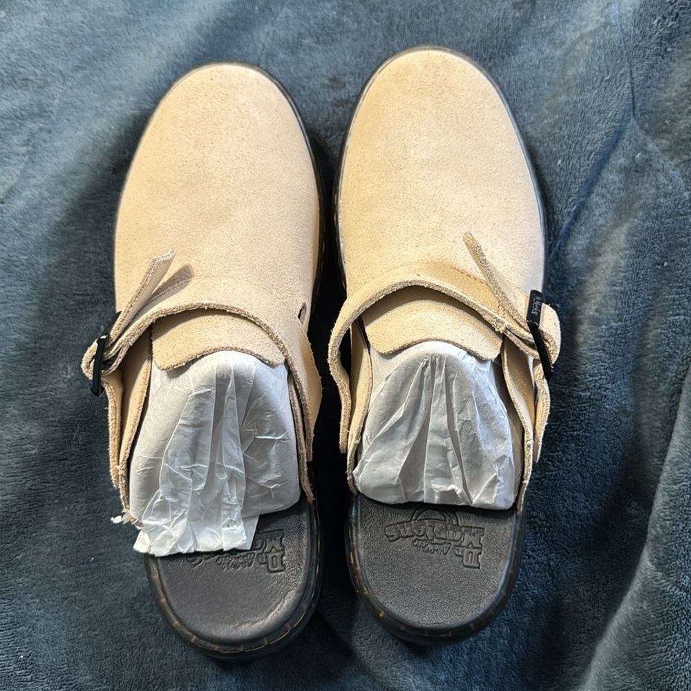 Dr. Martens Carlson Clog - Picture 2 of 8
